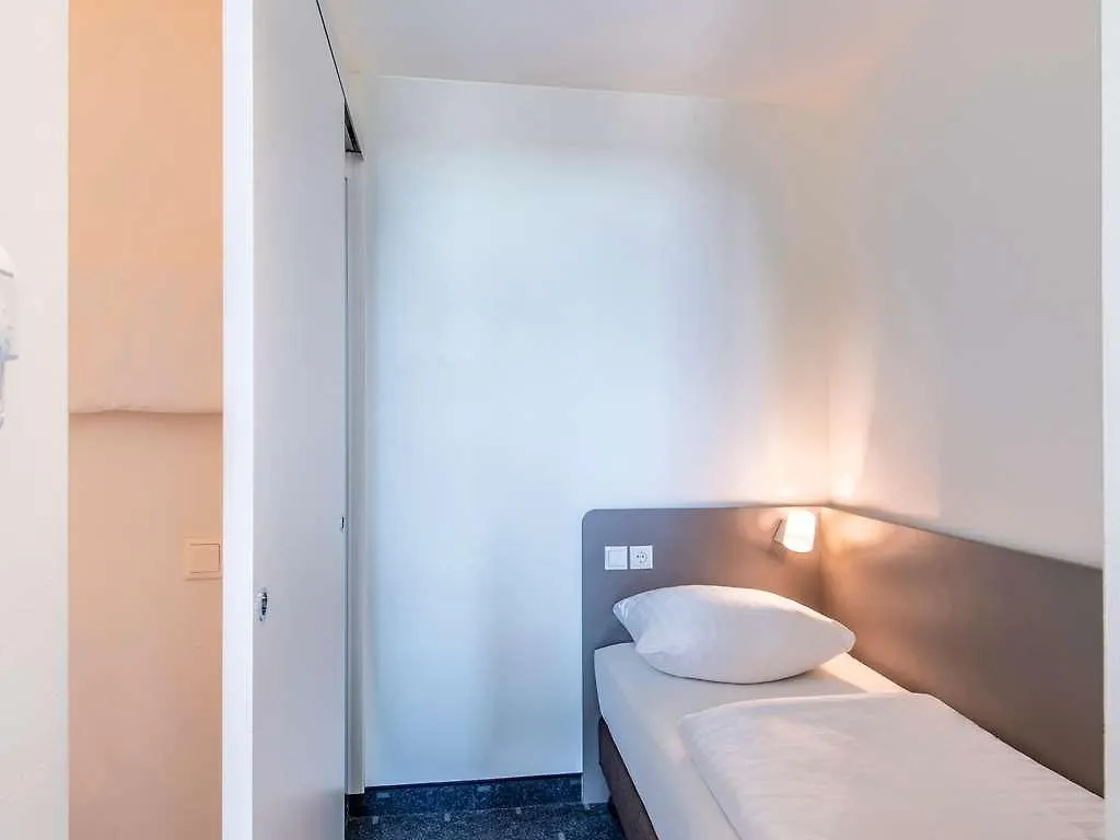 B&B Hotel Munchen Trudering Oberschleißheim 0*,